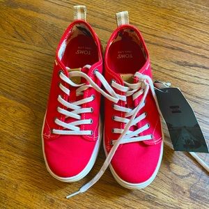 TRVL Lite Red Sneakers